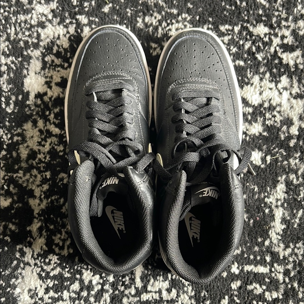 Nike Black Sneakers - never worn